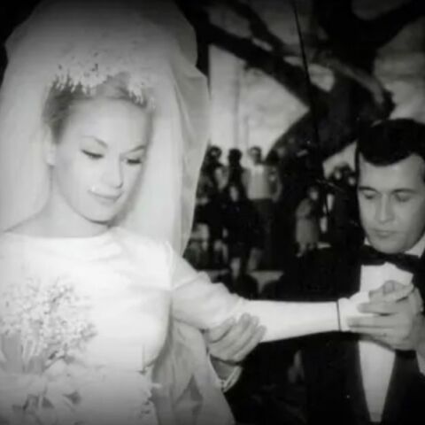 Αλίκη Βουγιουκλάκη - Δημήτρης Παπαμιχαήλ: Σαν σήμερα 18 Ιανουαρίου γίνεται ο γάμος τους στους ατμοσφαιρικούς Δελφούς