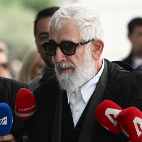 Πέτρος Φιλιππίδης