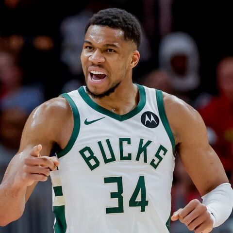 Ο Γιάννης Αντετοκούνμπο