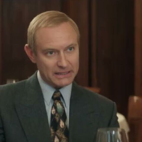 Ο Τζουντ Λο εντυπωσιάζει ως Βλαντίμιρ Πούτιν στην ταινία «Ο Μάγος του Κρεμλίνου», που ξεδιπλώνει το παρασκήνιο της εξουσίας στη Ρωσία. 