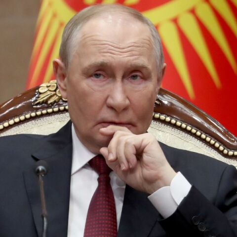 Πούτιν: Eπαναλαμβάνει τις βασικές του απαιτήσεις ενόψει συνομιλιών με τις ΗΠΑ - Ζητά από την Ουκρανία να αποσυρθεί από τις περιοχές που διεκδικεί η Ρωσία 