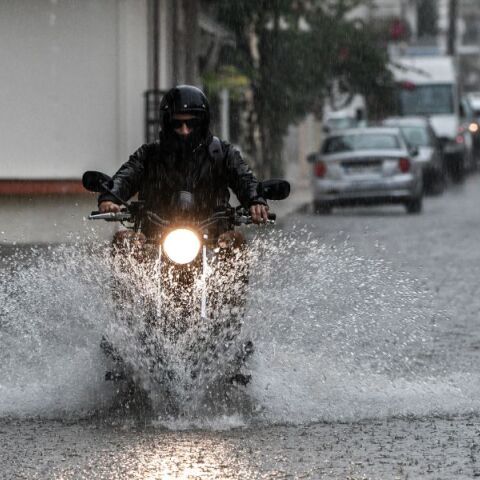 Κακοκαιρία Byron: Σε κατάσταση έκτακτης ανάγκης κηρύχθηκαν οι δήμοι Μεγαρέων, Ανατολικής Μάνης, Ευρώτα και οι δημοτικές ενότητες Οινόης και Ερυθρών