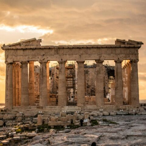 Economist: Ποιες οικονομίες διέπρεψαν το 2025 - Η θέση της Ελλάδας