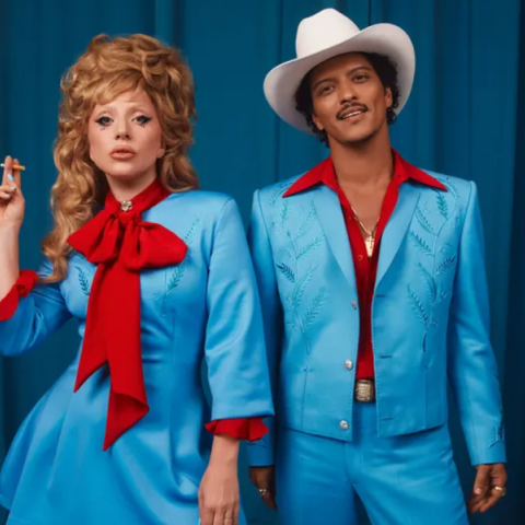 Billboard: Τα κορυφαία τραγούδια και οι καλλιτέχνες του 2025 - Lady Gaga και Bruno Mars στην κορυφή με το «Die With a Smile»