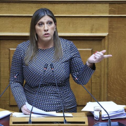 Αργά ή γρήγορα η Κωνσταντοπούλου θα τσακωθεί και με τον εαυτό της