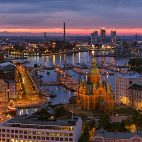 Πού θα ταξιδέψουν οι Έλληνες τις γιορτές - Κορυφαίοι προορισμοί και ευκαιρίες της τελευταίας στιγμής