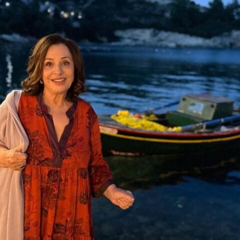 Χάρις Αλεξίου: «Πάμε γι’ άλλα τώρα!» - Γενέθλια για τη σπουδαία ερμηνεύτρια 