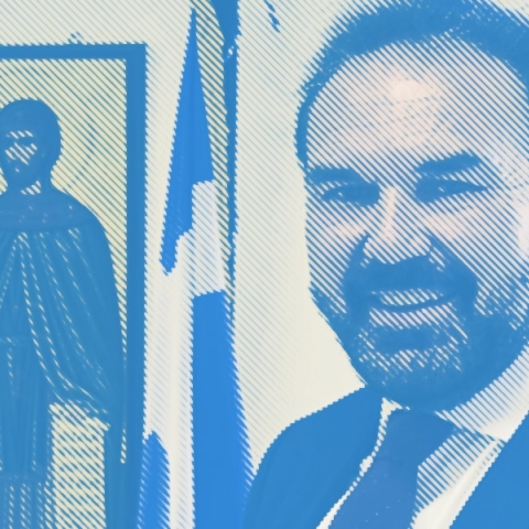 Δήμαρχος Φλώρινας: Τι τον συνδέει με αρνητές του ΔΠΔ και φιλοτραμπικές πλατφόρμες