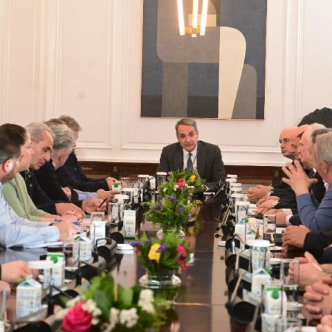 Μητσοτάκης στη συνάντηση με τους αγρότες: Τις εξελίξεις τις διαμορφώνουν οι παρόντες και όχι οι απόντες