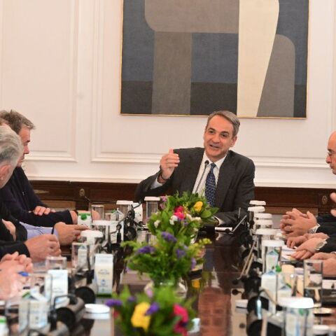 Ολοκληρώθηκε η συνάντηση Μητσοτάκη με τους αγρότες μετά από 3,5 ώρες στο Μέγαρο Μαξίμου