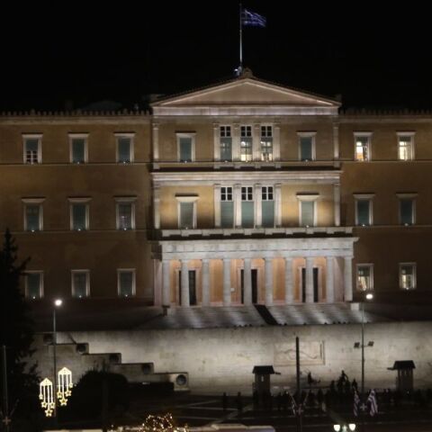 Οργισμένοι Έλληνες: Οι πρίγκιπες που αναγκάζονται να ζουν ως κοινοί θνητοί