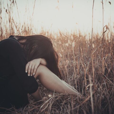 Μια γυναίκα που πενθεί