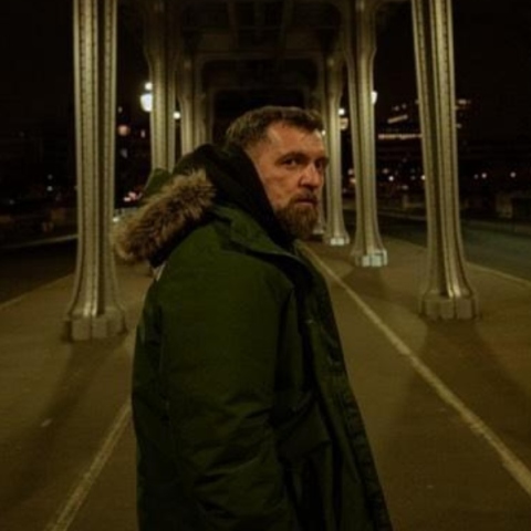 Anser: Κυκλοφορεί το νέο του άλμπουμ Ανάδυση - Το promο video από το Παρίσι