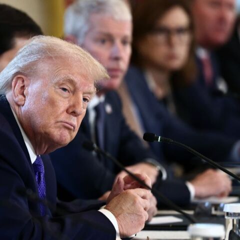 Χωρίς προηγούμενο οι απειλές Τραμπ προς συμμάχους για τη Γροιλανδία - Η ανάλυση του BBC