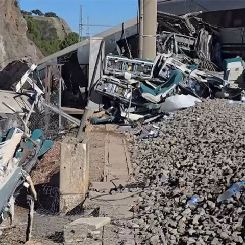 Ισπανία: 43 τουλάχιστον οι νεκροί - Πώς ταυτοποιήθηκαν τα θύματα του σιδηροδρομικού δυστυχήματος