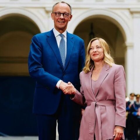 Μελόνι και Μερτζ στη Ρώμη