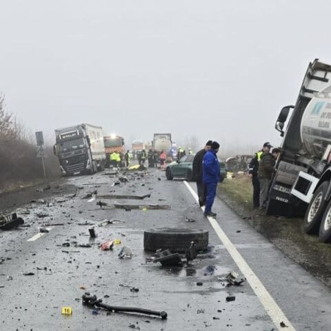 Επιστρέφουν αεροπορικώς στην Ελλάδα αύριο δύο τραυματίες οπαδοί του ΠΑΟΚ - Ο τρίτος υποβάλλεται σε χειρουργείο