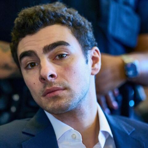 Σύλληψη 36χρονου στη Νέα Υόρκη - Υποδύθηκε πράκτορα του FBI με πλαστά έγγραφα, επιδιώκοντας την αποφυλάκιση του Λουίτζι Μαντζιόνε