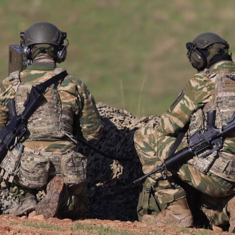 Τραγωδία στη Ρόδο: Στα χέρια του επιλοχία έσκασε η χειροβομβίδα που σκότωσε τον 19χρονο Ραφαήλ