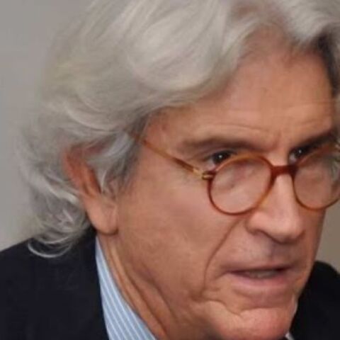 O Σάκης Μουμτζής