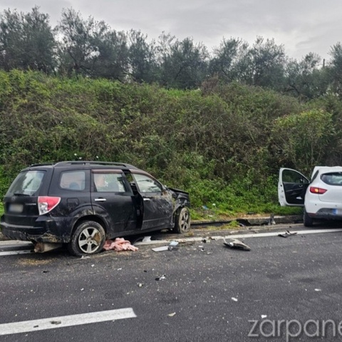 Εικόνα από το τροχαίο δυστύχημα στον ΒΟΑΚ