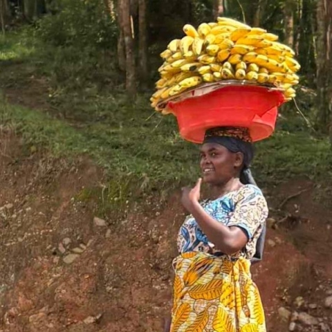 Ρουάντα: Η χώρα των χιλίων λόφων και των χιλίων ιστοριών