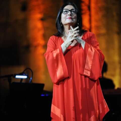 Η Νάνα Μούσχουρη