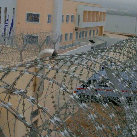 Δολοφονία ισοβίτη στις φυλακές Δομοκού: Συμβόλαιο θανάτου στο «τυφλό» σημείο εξετάζουν οι Αρχές