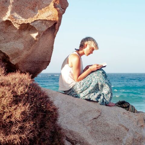 Το Mediterranean Poets Network γιορτάζει την Παγκόσμια Ημέρα Ποίησης με θέμα τη θάλασσα