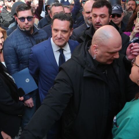 Γεωργιάδης: «Κινδύνεψε η σωματική μου ακεραιότητα» - Όσα είπε για τα  επεισόδια στο νοσοκομείο Νίκαιας