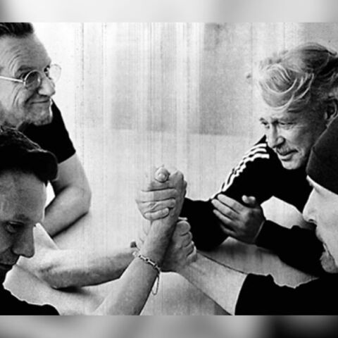 U2: Νέο EP με αναφορές στην εισβολή στην Ουκρανία 