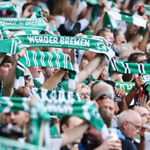 Η Βέρντερ Βρέμης ακύρωσε το ταξίδι στη Μινεσότα, επικαλούμενη τις ταραχές στη Μινεάπολη και την αβεβαιότητα για την είσοδο των παικτών της στις ΗΠΑ.