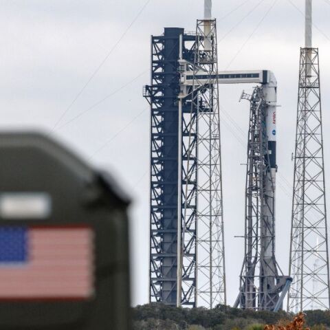 Η NASA εντόπισε πρόβλημα στη ροή ηλίου του Artemis II και εξετάζει αναβολή της εκτόξευσης - Το χρονοδιάγραμμα της αποστολής.