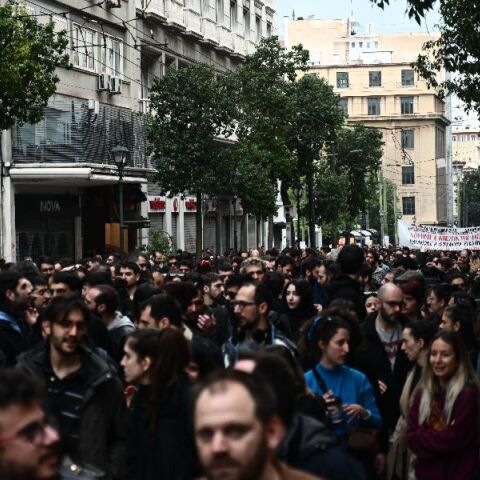 Πανελλαδική απεργία στις 28 Φεβρουαρίου για τα Τέμπη - Ποιοι συμμετέχουν