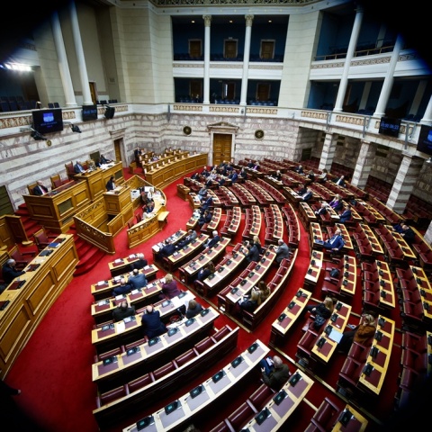 Εικόνα από την αίθουσα Ολομέλειας της Βουλής