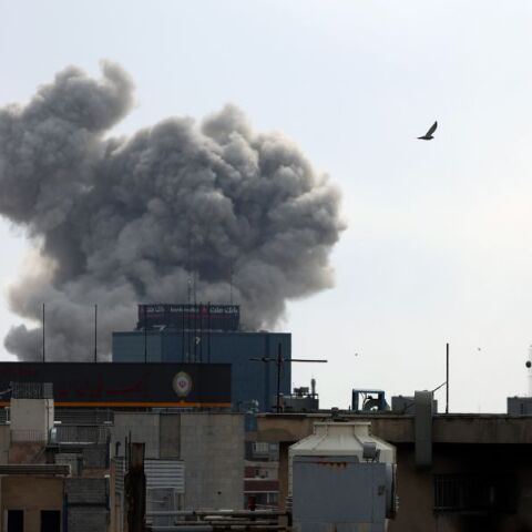 Η τεχνητή νοημοσύνη επιταχύνει δραματικά τις στρατιωτικές επιθέσεις στο Ιράν - Eκμηδενίζει τον χρόνο λήψης στρατιωτικών αποφάσεων.