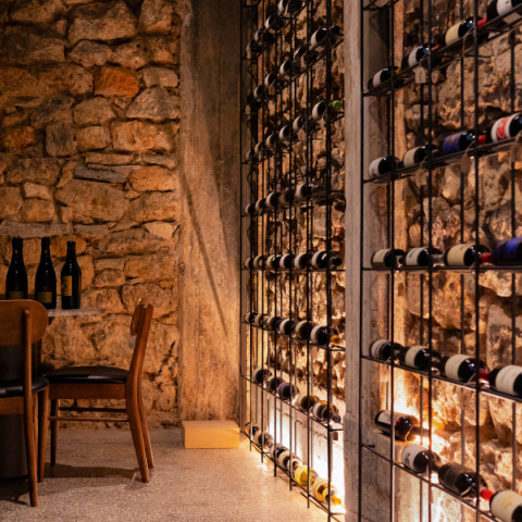 Το κελάρι του Vrekos