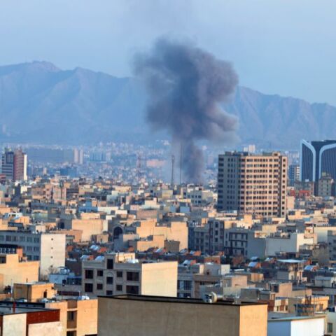 Όχι στους τρελούς του Θεού και του Πολέμου