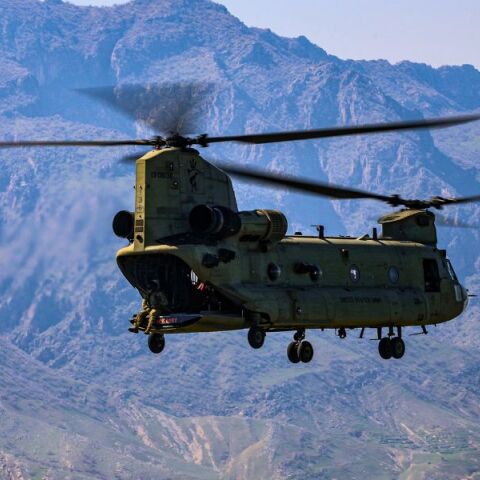 Στη Μέση Ανατολή πόλεμος και η Αριστερά στα καλλιστεία  