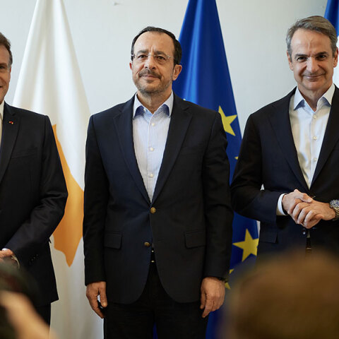 Εμανουέλ Μακρόν, Νίκος Χριστοδουλίδης, Κυριάκος Μητσοτάκης