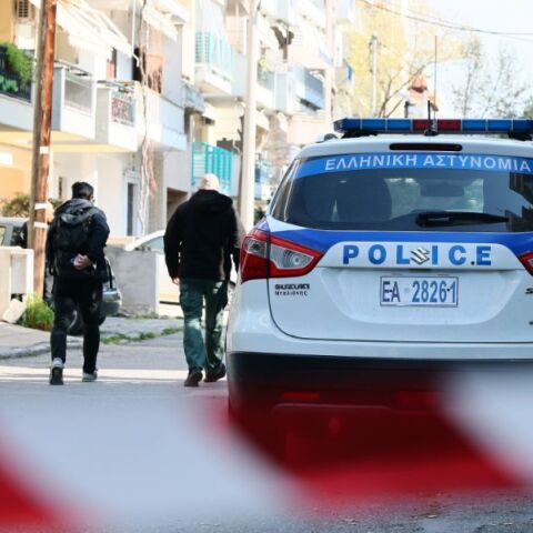 Θεσσαλονίκη: Δίωξη για ανθρωποκτονία με πρόθεση στον 23χρονο για τη δολοφονία 20χρονου στην Καλαμαριά - Διώξεις και σε δύο άτομα με τον Αθλητικό Νόμο.