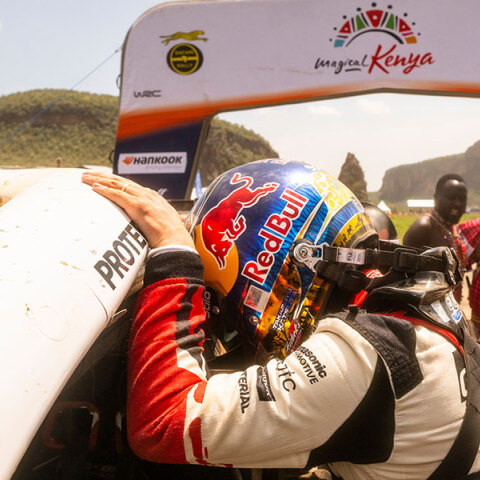 O Τακαμότο Κατσούτα κερδίζει το Σαφάρι Ράλι Κένυα