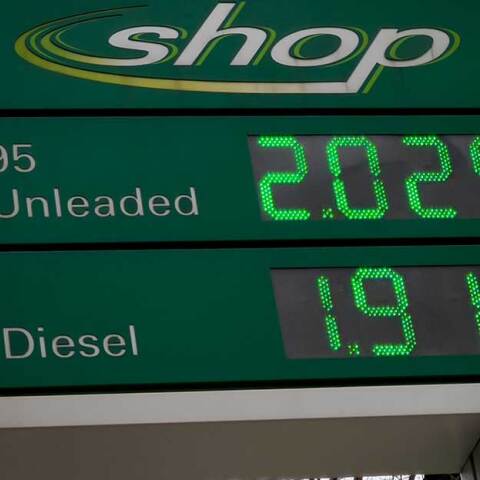 Πάνω από τα 2 ευρώ η απλή αμόλυβδη στα βενζινάδικα στο κέντρο της Αθήνας