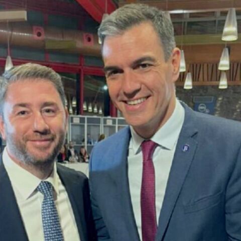 Πέδρο Σάντσεθ: Θερμή επιστολή στήριξης από τον Ισπανό πρωθυπουργό προς τον Νίκο Ανδρουλάκη ενόψει του συνεδρίου του ΠΑΣΟΚ - Μήνυμα για προοδευτικές κυβερνήσεις 