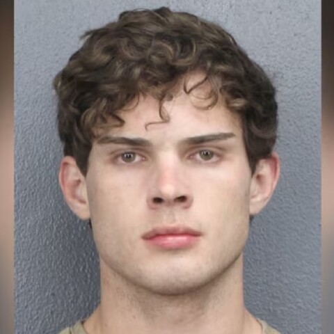 Συνελήφθη ο influencer Clavicular για υποκίνηση βίας