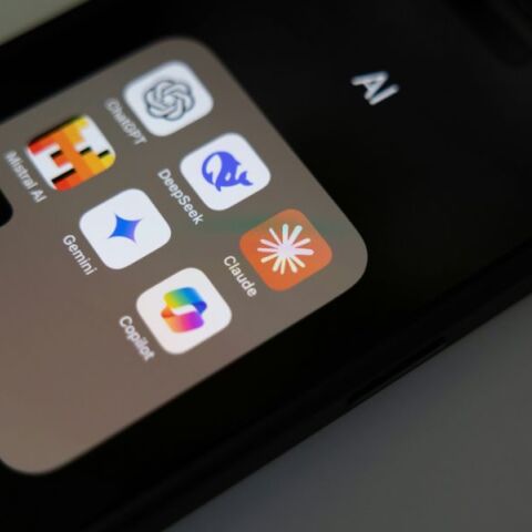 Anthropic: Το ΑΙ μοντέλο Claude Mythos εντοπίζει κενά ασφαλείας δεκαετιών - Η εταιρεία περιορίζει την πρόσβαση μόνο σε ειδικούς αμυντικής θωράκισης.