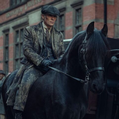 Η πραγματική ιστορία πίσω από τους Peaky Blinders: Οι συμμορίες του Μπέρμιγχαμ, η οικογένεια των Σέλμπι και η ιστορική αλήθεια.