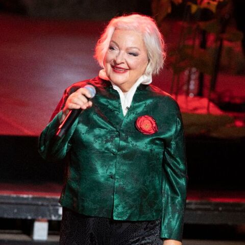 Η Τάνια Τσανακλίδου έκλεισε τα 74: Περπάτησα περήφανα, αγαπώντας ό,τι όμορφο συναντούσα