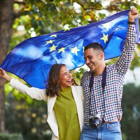 Η ΕΕ διαθέτει 40.000 δωρεάν ταξιδιωτικά πάσα DiscoverEU για νέους 18 ετών, με ταξίδια έως 30 ημέρες - Άνοιξαν οι αιτήσεις - Όσα πρέπει να ξέρετε