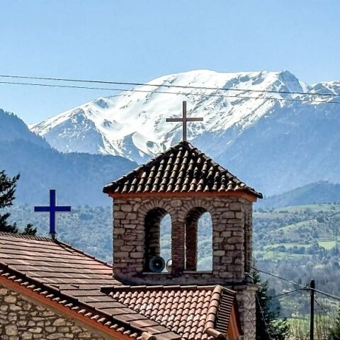Άστατος ο καιρός το Μεγάλο Σάββατο με βροχές στα βόρεια, ανατολικά και την Κρήτη - Λίγα χιόνια στα ορεινά και θερμοκρασίες έως 20 βαθμούς Κελσίου.